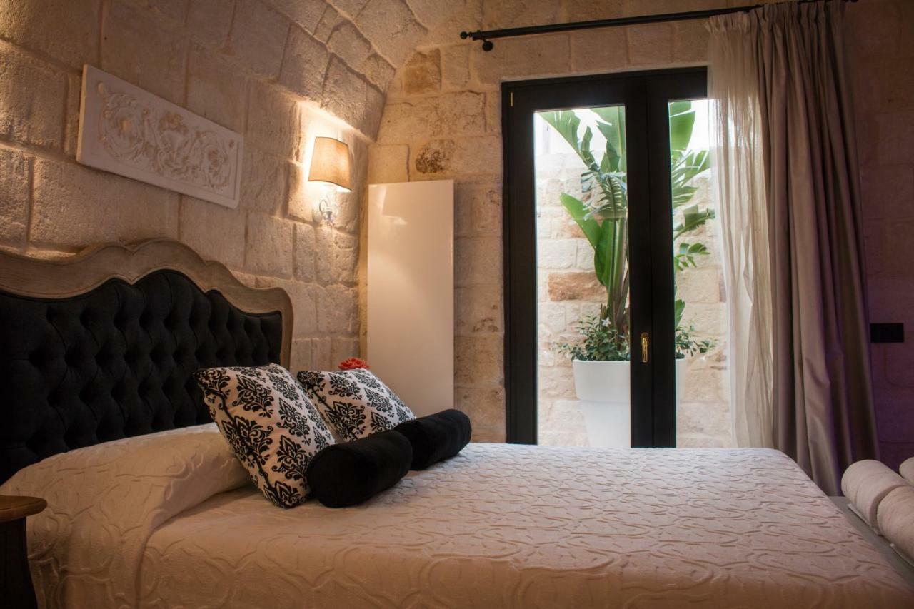 Suite Conte Cavour Monopoli Extérieur photo